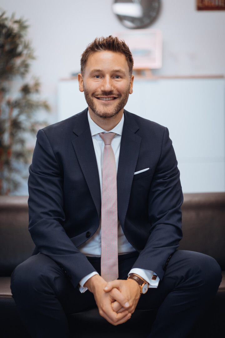 Wolfram Zimmer, LL.B.